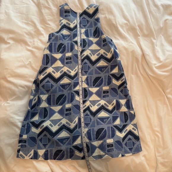 Adorable made in Canada summer dress (with pockets!!) - Picture 5 of 5